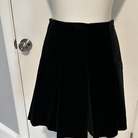 Context Velvet Black Skirt - Size 6 - NEW‎ With Tags. - Picture 2 of 11